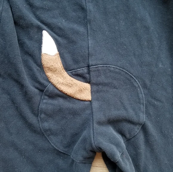 2008 Vguc Gymboree basset hound romper 2T - Picture 6 of 10